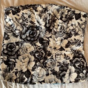 New With Tags White House Black Market Bustier Top